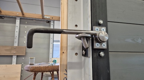 20251112 zweifingerhaken SKB143 083142