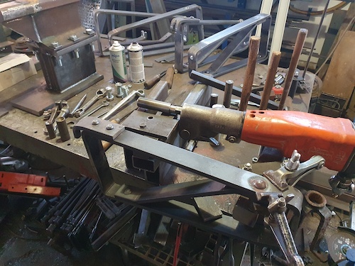 20260119 064711 Ausleger nieten