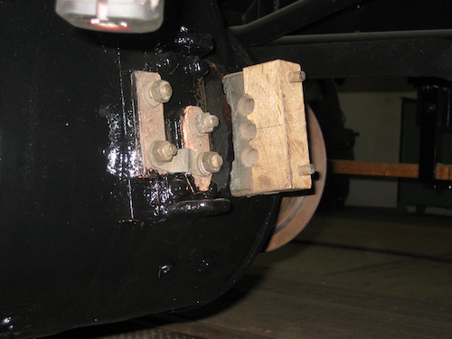 260129 Anschlag montiert