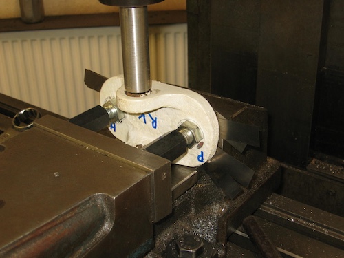 260707 Bolzen 2826