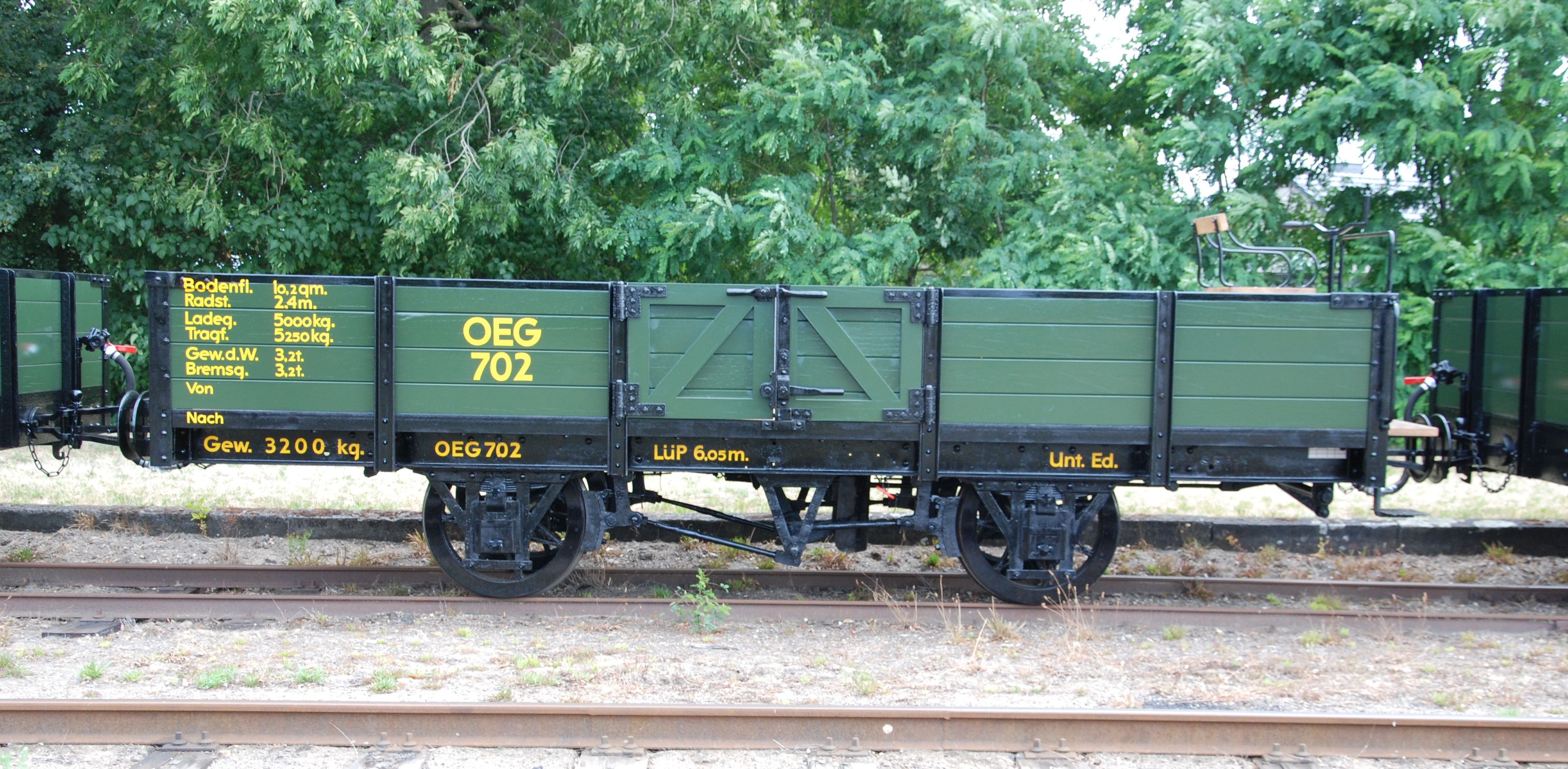 OEG702